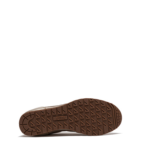 Windspin Low Sneaker - Ivory / Platinum